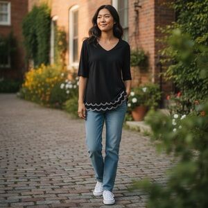 Chico's Top Womens Size 2 Black White Embroidered Scalloped Hem Popover NWT‎